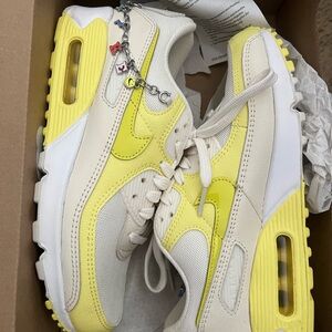 Nike Air Max Women’s size 8